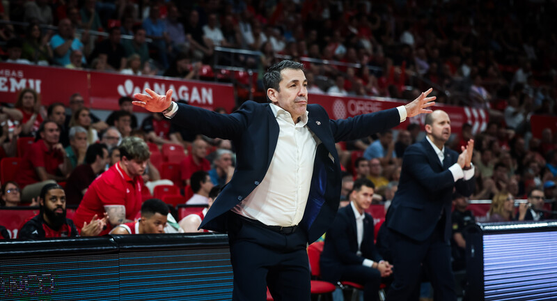 Obligado a ganar ante un rival sin objetivos: qué dice la historia